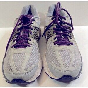 Nike  Zoom Vomero 6 Womens Running Shoe Size 8.5 Gray Purple Athletic Sneaker